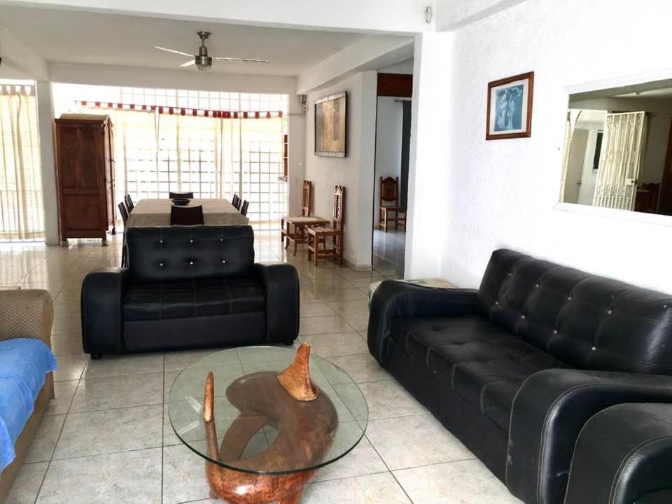 Casa Bocoyna Case de vacanță Acapulco